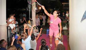Serata di animazione all'hotel Missouri di Bellaria Igea Marina