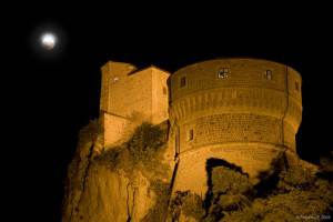Hotel Bellaria organizza escursioni a San Leo
